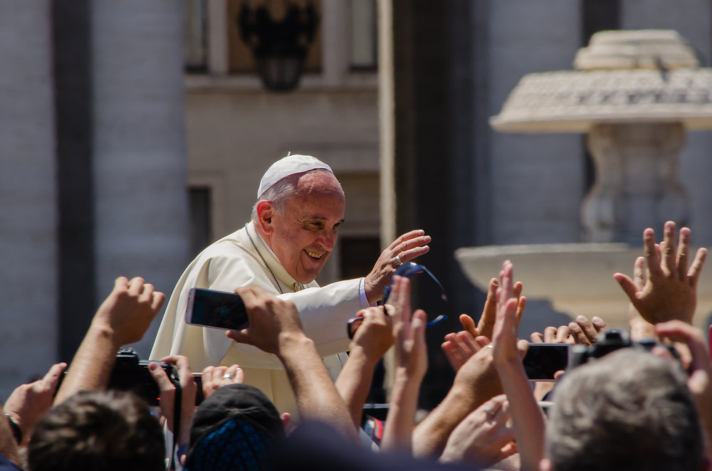 Papa Francesco: l'ultimo profeta della solidarietà in un tempo buio